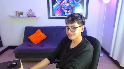 alex online show from 13, 4, 2026