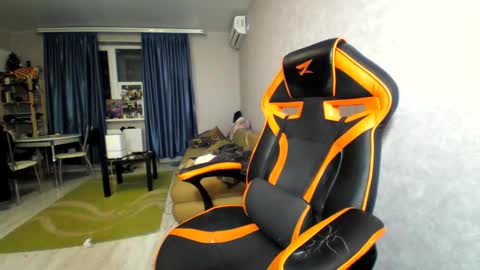 Snapshot of alexfox2018 chatting on 5, 3, 2025 Alex online show from 5, 3, 2025