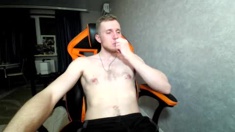 Snapshot of alexfox2018 chatting on 6, 3, 2025 Alex online show from 6, 3, 2025