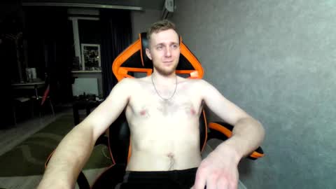 Snapshot of alexfox2018 chatting on 10, 3, 2025 Alex online show from 10, 3, 2025