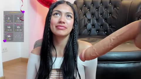 Snapshot of alexiacooperr chatting on 13, 2, 2025 Alexiaa Online 1430 to 2100 GMT-5 online show from 13, 2, 2025