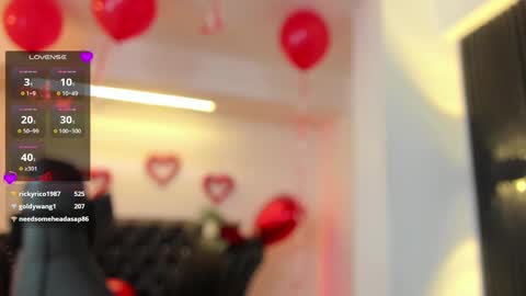 Snapshot of alexiacooperr chatting on 19, 2, 2025 Alexiaa Online 1430 to 2100 GMT-5 online show from 19, 2, 2025