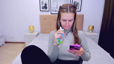 Snapshot of alexiayellow chatting on 21, 1, 2025 Alexia online show from 21, 1, 2025