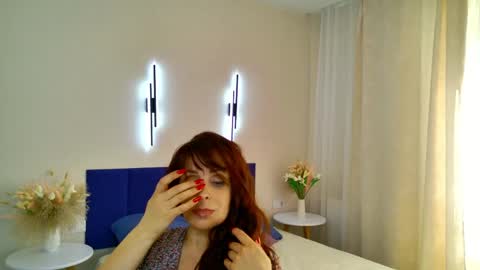 alexis_lovelyy online show from 7, 4, 2026