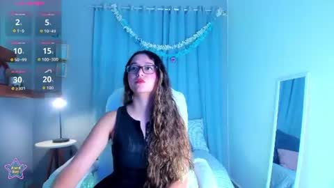 Snapshot of alexis_scott__ chatting on 27, 6, 2026 alexis_scott__ online show from 27, 6, 2026
