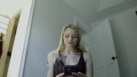 alexisafterdarkx online show from 20, 6, 2026