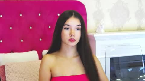 Snapshot of alexisdevine chatting on 11, 10, 2025 alexisdevine online show from 11, 10, 2025