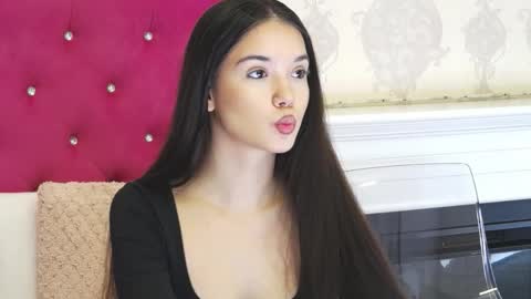 Snapshot of alexisdevine chatting on 9, 2, 2026 alexisdevine online show from 9, 2, 2026