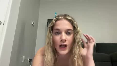 Snapshot of alexispaige06 chatting on 30, 9, 2025 alexispaige06 online show from 30, 9, 2025