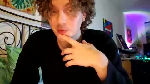 Snapshot of alexrhodesxxx chatting on 5, 1, 2025 Alex online show from 5, 1, 2025