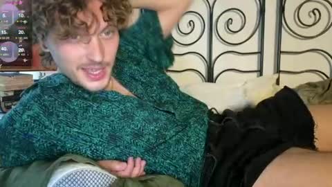 Snapshot of alexrhodesxxx chatting on 5, 7, 2026 Alex online show from 5, 7, 2026