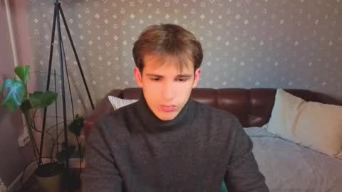 Dennis online show from 6, 10, 2025