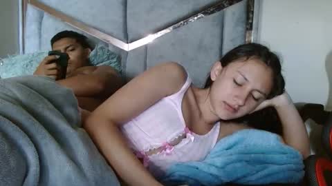 alex y luisa online show from 27, 5, 2026