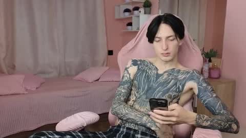 Alex online show from 6, 11, 2025