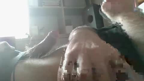 alexxro20 online show from 8, 1, 2025