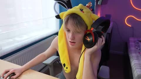 Snapshot of alexycutie chatting on 14, 1, 2026 Alexycutie online show from 14, 1, 2026