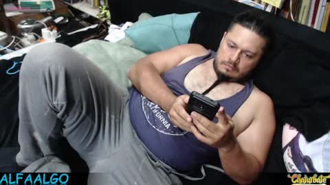 Snapshot of alfaalgo chatting on 5, 4, 2026 Alfa online show from 5, 4, 2026