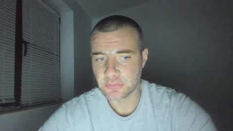 alfiesolomons87 online show from 4, 12, 2024