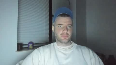 alfiesolomons87 online show from 4, 3, 2025