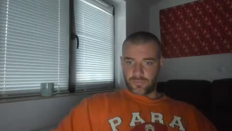 alfiesolomons87 online show from 18, 12, 2025