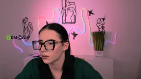 alia skay online show from 16, 12, 2025