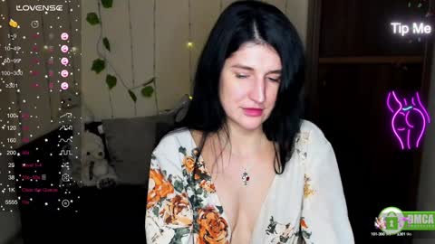 Alianna online show from 4, 2, 2025