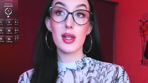 Miss Alice online show from 16, 2, 2025