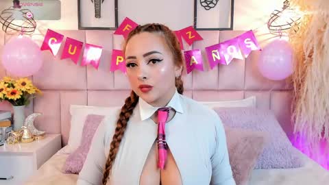 Snapshot of alice__collen_ chatting on 15, 5, 2026 Alice Collen online show from 15, 5, 2026