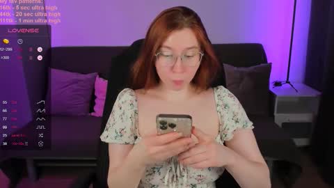 Snapshot of alice__still chatting on 27, 9, 2025 Alice Next Stream on Monday online show from 27, 9, 2025
