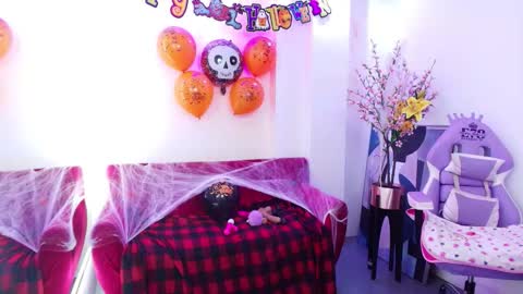 Alice  online show from 30, 10, 2025