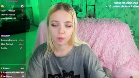 alice_halle online show from 9, 12, 2024