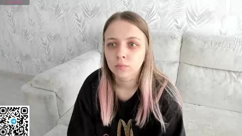 Snapshot of alice_halle chatting on 8, 6, 2026 alice_halle online show from 8, 6, 2026