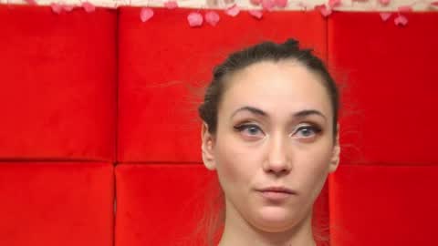 Snapshot of alice_munro chatting on 28, 1, 2025 AliceMunro online show from 28, 1, 2025