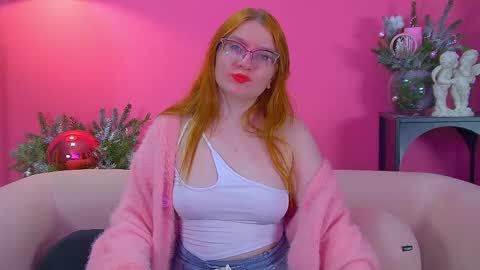 Snapshot of aliceallisons chatting on 13, 12, 2025 Alice online show from 13, 12, 2025