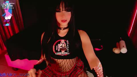 Snapshot of alicebby_bigcock19 chatting on 10, 11, 2025 Alice online show from 10, 11, 2025