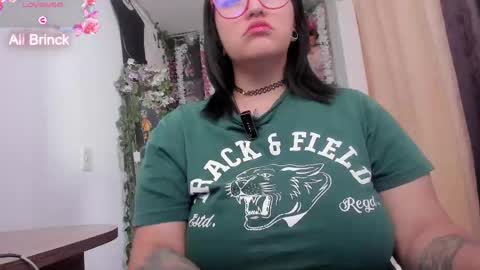 Alice Brinck online show from 21, 2, 2025