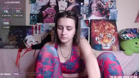 Snapshot of alicechio chatting on 18, 10, 2025 alice online show from 18, 10, 2025