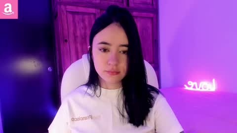 Snapshot of alicee_2 chatting on 2, 3, 2025 Aliceee .. 97YP9VWGZHrefnav wishlist lists 1 online show from 2, 3, 2025