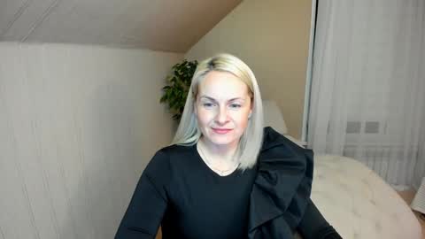 Snapshot of alicee__grace chatting on 24, 12, 2024 Alicee online show from 24, 12, 2024