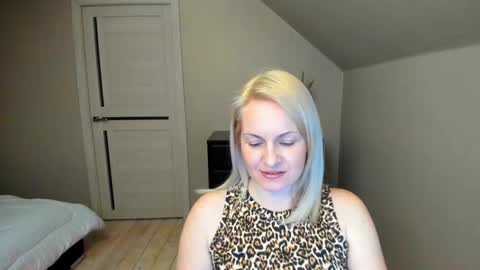 Snapshot of alicee__grace chatting on 12, 2, 2025 Alicee online show from 12, 2, 2025