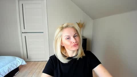 Snapshot of alicee__grace chatting on 27, 2, 2025 Alicee online show from 27, 2, 2025