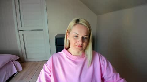 Snapshot of alicee__grace chatting on 11, 3, 2025 Alicee online show from 11, 3, 2025