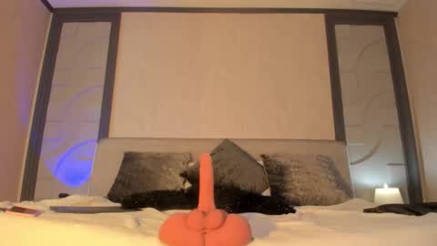 alicee_clark_ online show from 25, 2, 2026