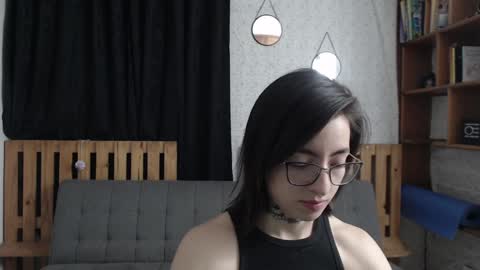 alicee_logan_ online show from 28, 1, 2025
