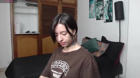alicee_logan_ online show from 20, 9, 2025