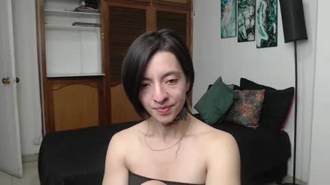 alicee_logan_ online show from 23, 12, 2025