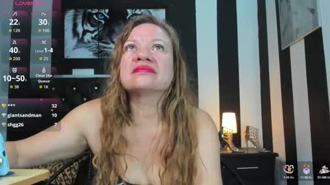 Snapshot of alicee_mature4 chatting on 29, 9, 2025 alicee_mature4 online show from 29, 9, 2025