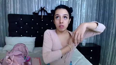 alicee_moonn online show from 20, 12, 2025