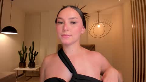 Snapshot of aliceharperx chatting on 5, 12, 2025 Alice online show from 5, 12, 2025