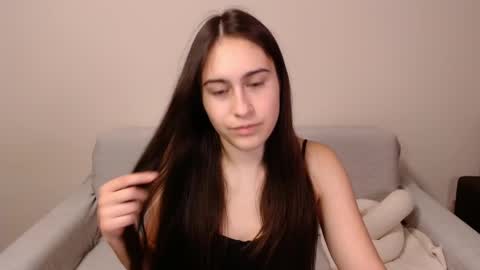 alicekollt online show from 25, 12, 2024